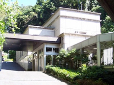 誠行社斎場